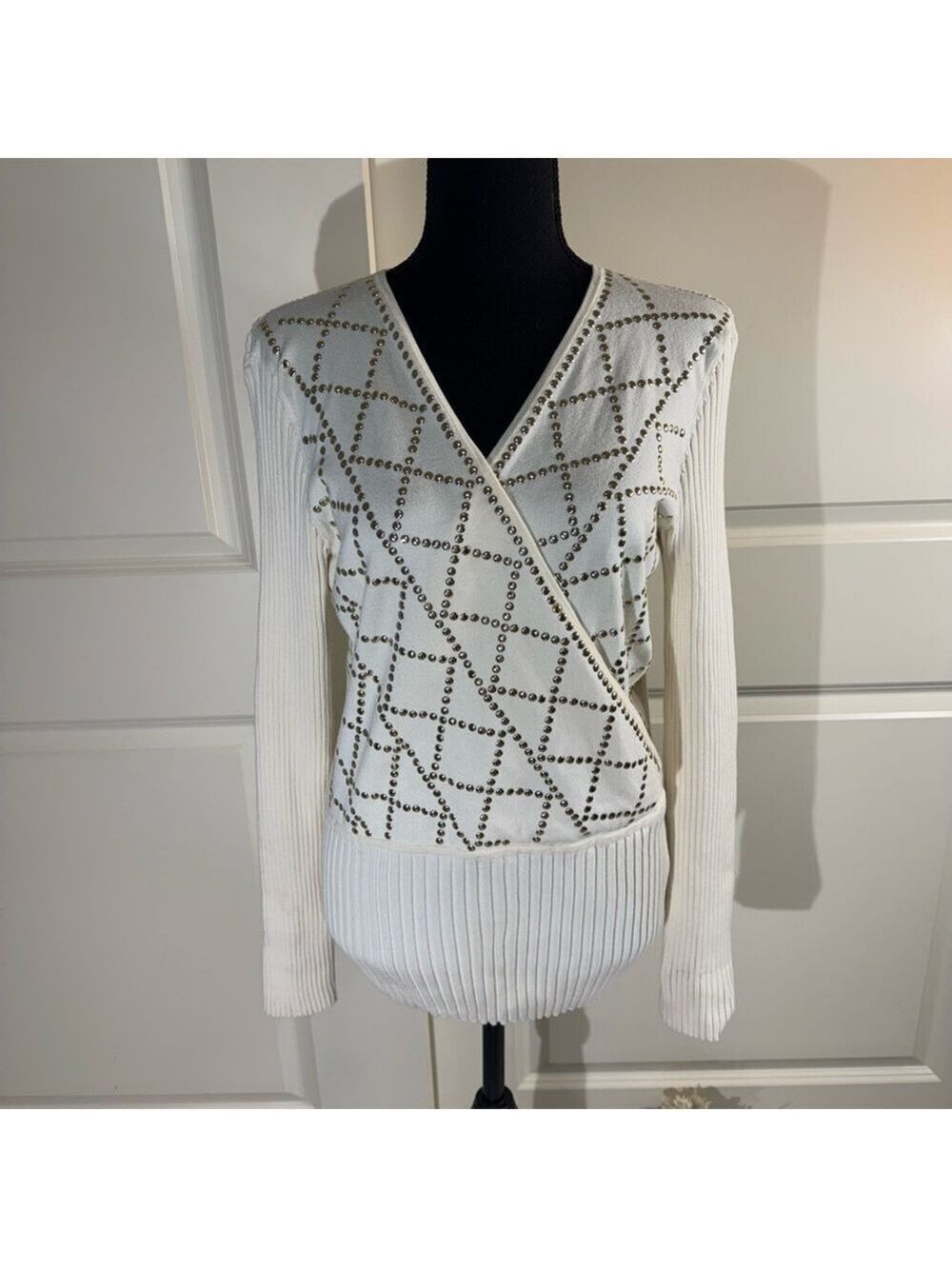 Vintage WR9000 Stud-Embellished Cream Faux Wrap Sweater Y2K Large